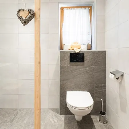 Schoenauerhof * Schlanitzen