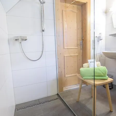 Schoenauerhof * 스칼라니첸