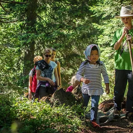 Schoenauerhof 아파트 스칼라니첸
